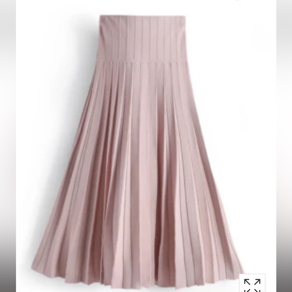 Elegant accordion Pleated Pink Skirt